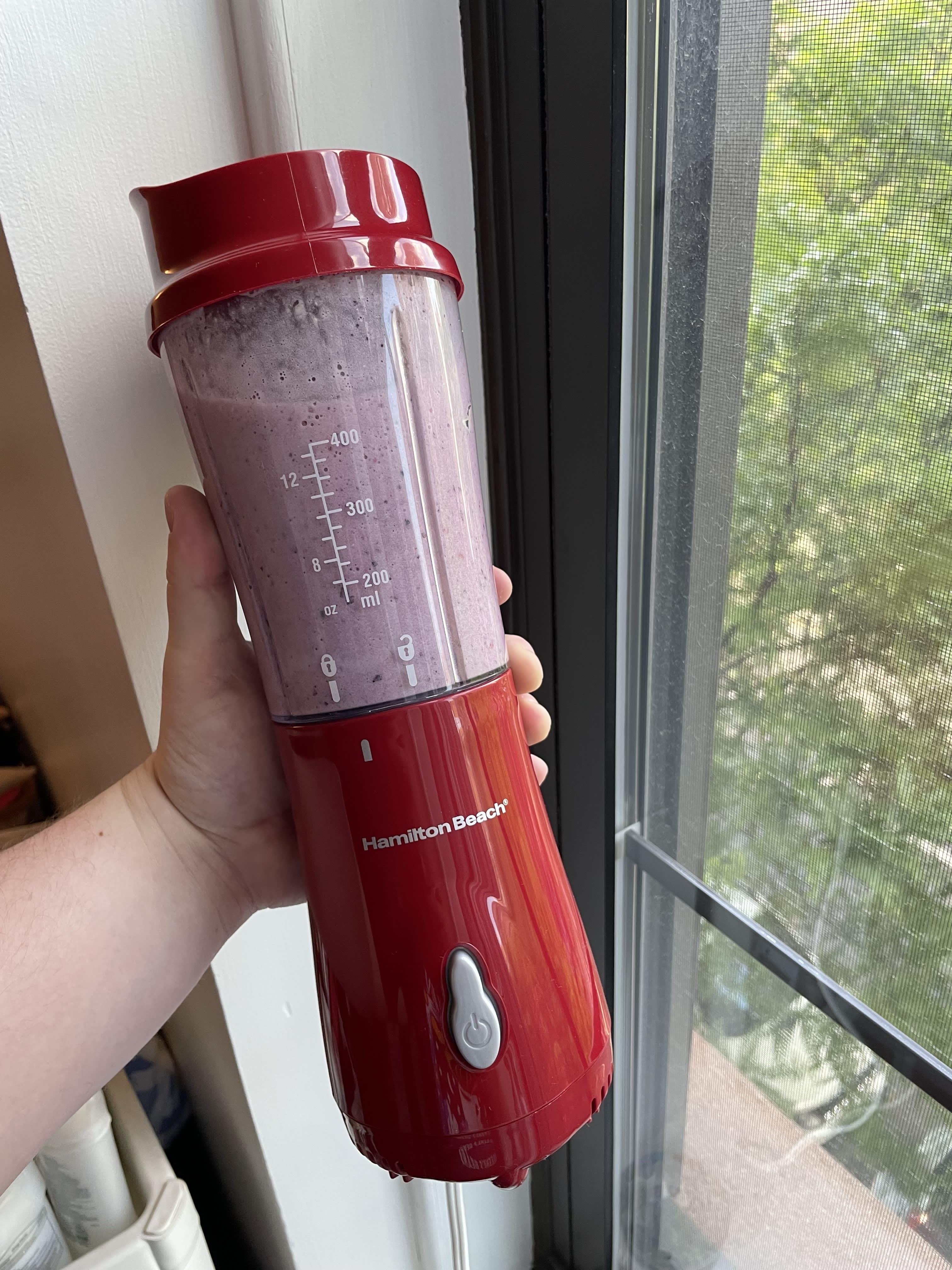 This $22 Space-Saving Personal Blender Makes My Morning Routine So  Convenient