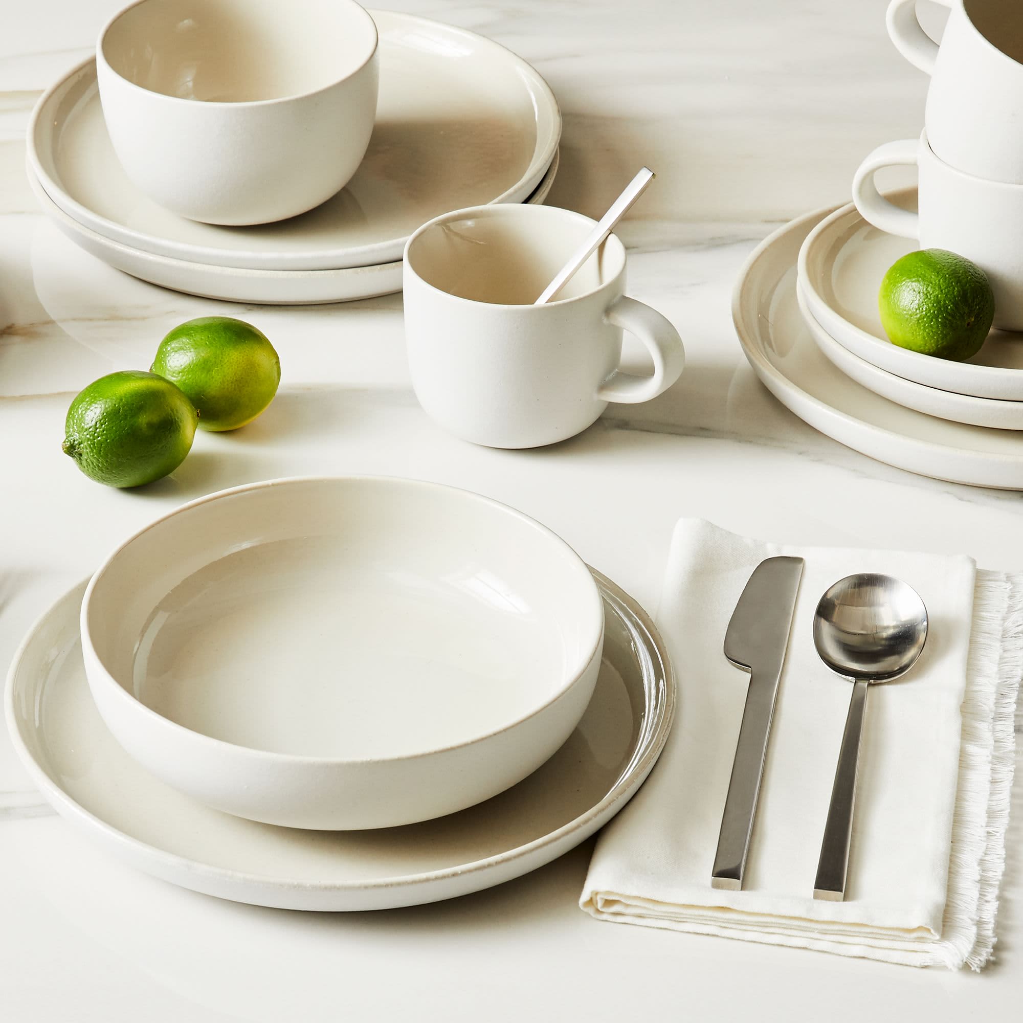 Kaloh dinnerware 2025