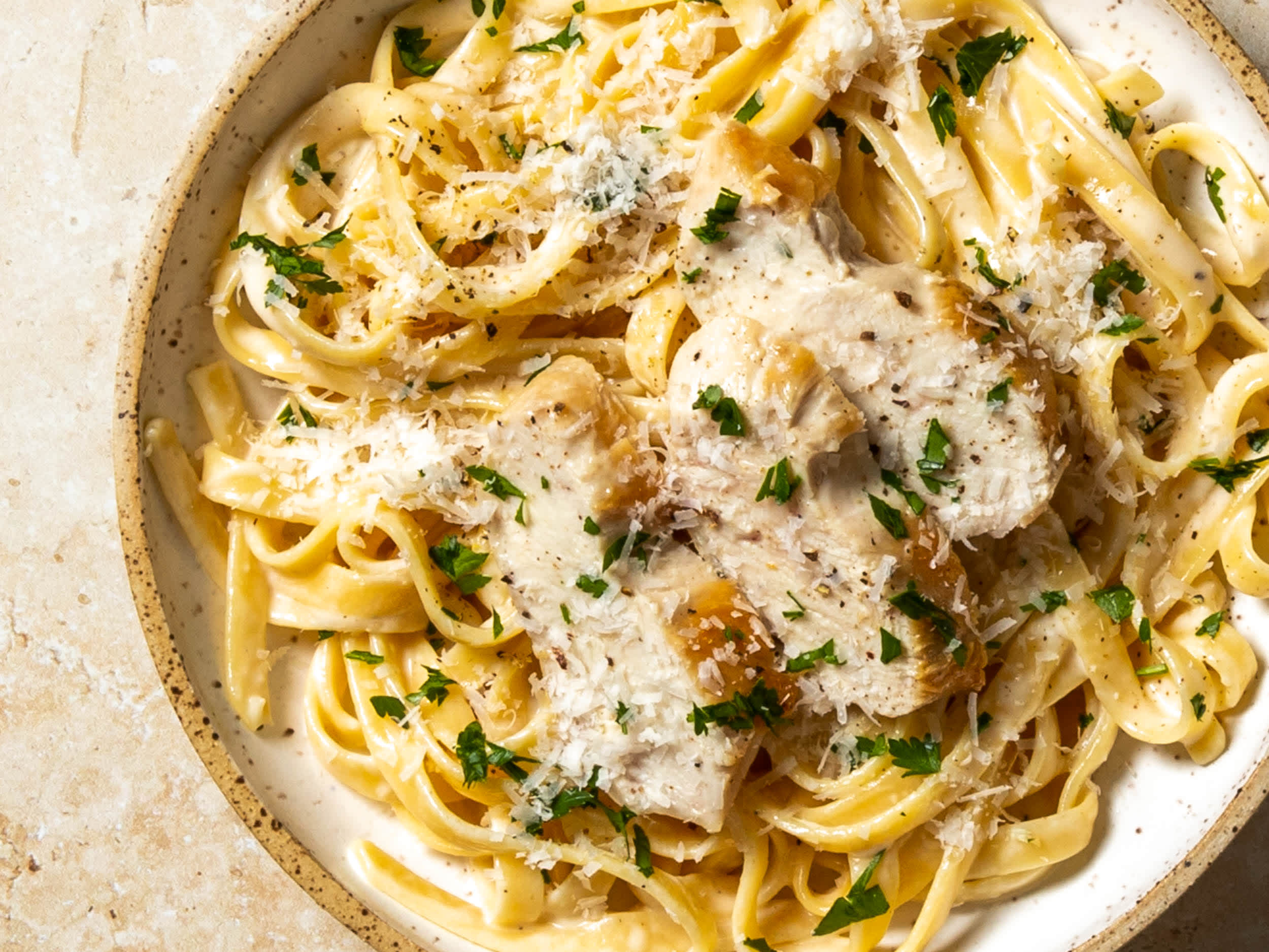 Classic Chicken Alfredo Pasta Recipe (Easy and Cheesy) | The Kitchn