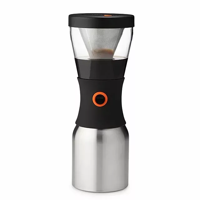 https://cdn.apartmenttherapy.info/image/upload/v1690987263/gen-workflow/product-database/cold-brew-coffee-maker-carafe-uncommon-goods.webp