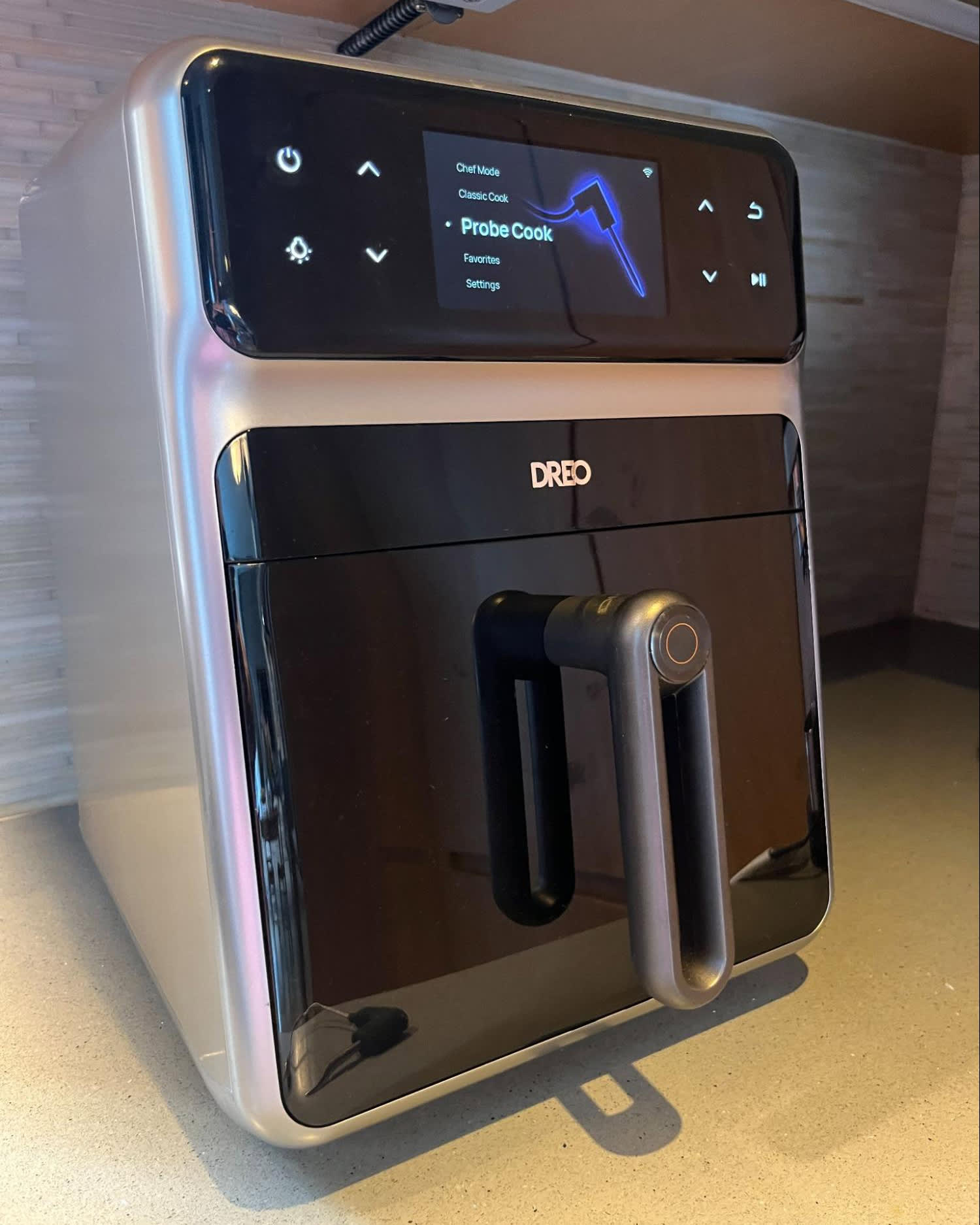 Dreo ChefMaker Combi Fryer turns anyone into a master chef, and
