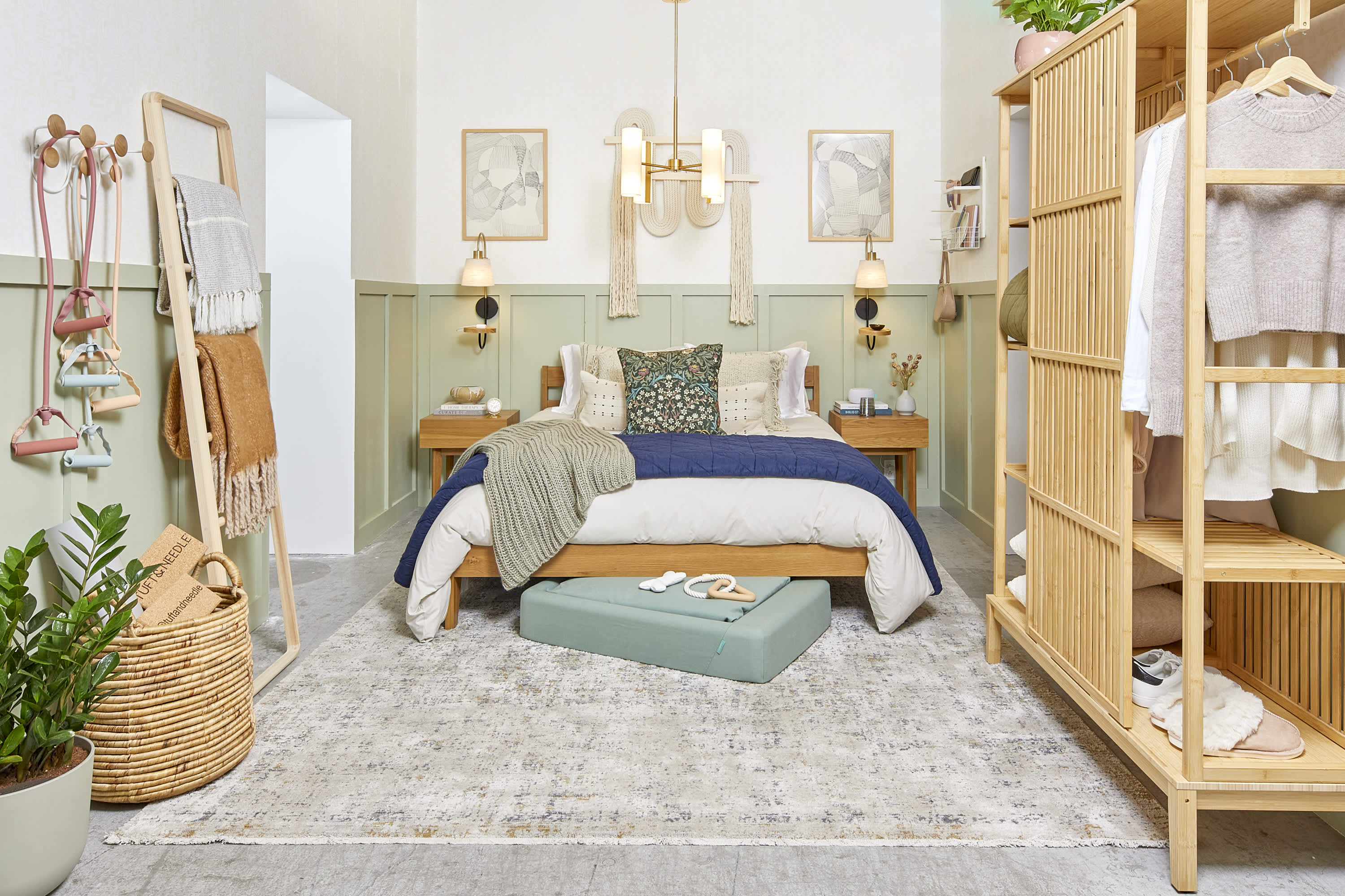 Deck the Dorm! 14 Places for Affordable Home Goods in NYC
