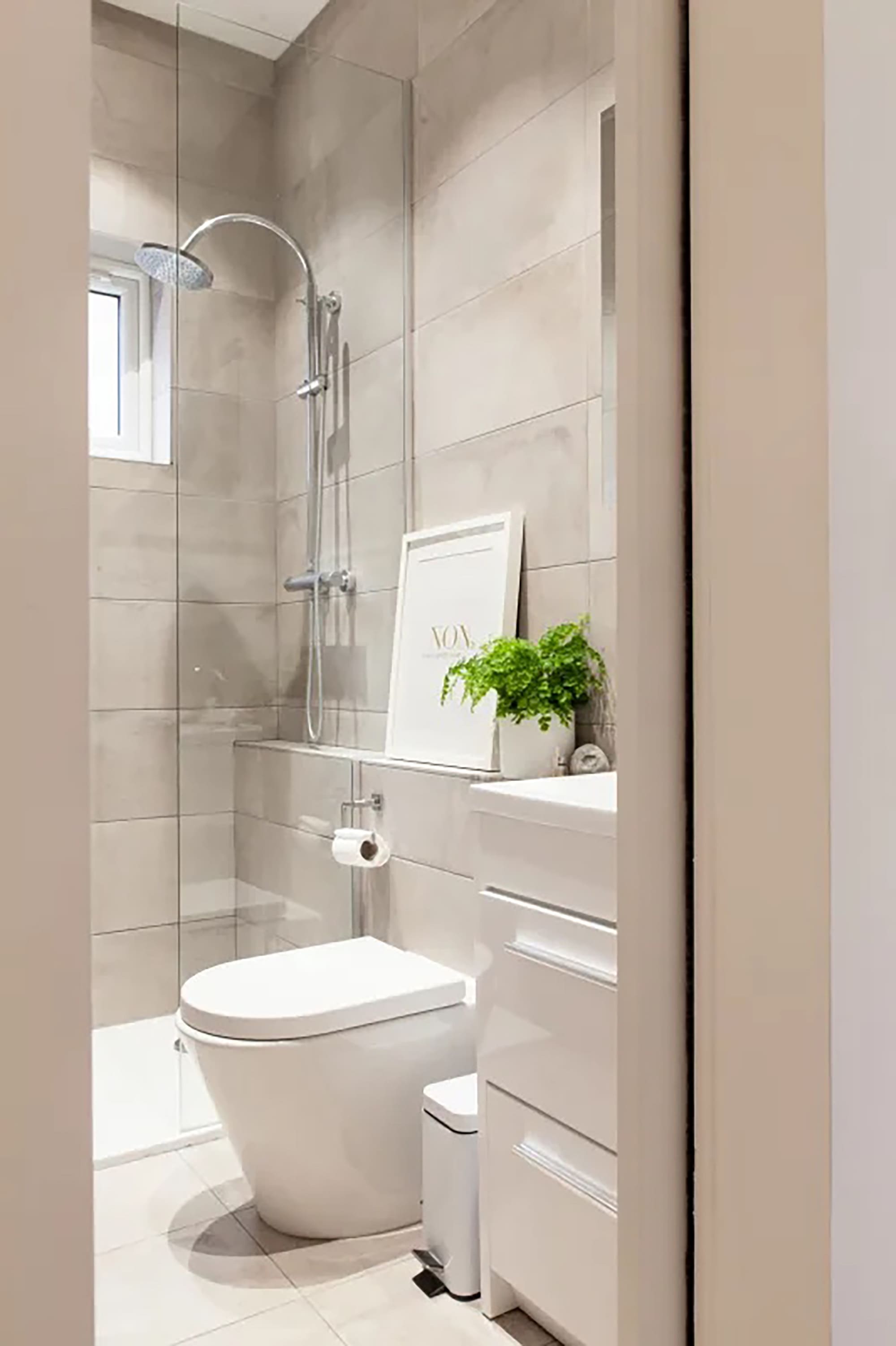 13 Walk-In Shower Ideas for Small Bathrooms