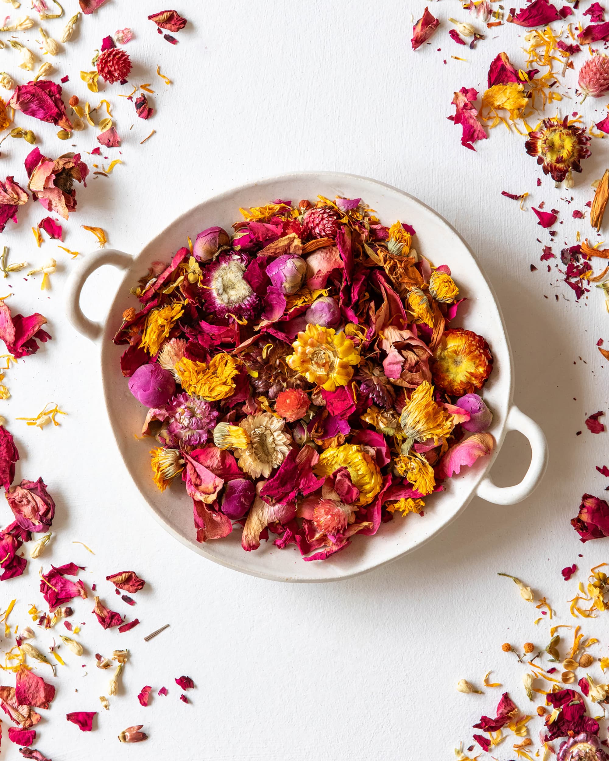 How to Create Long Lasting Fragrant Potpourri for Your Home