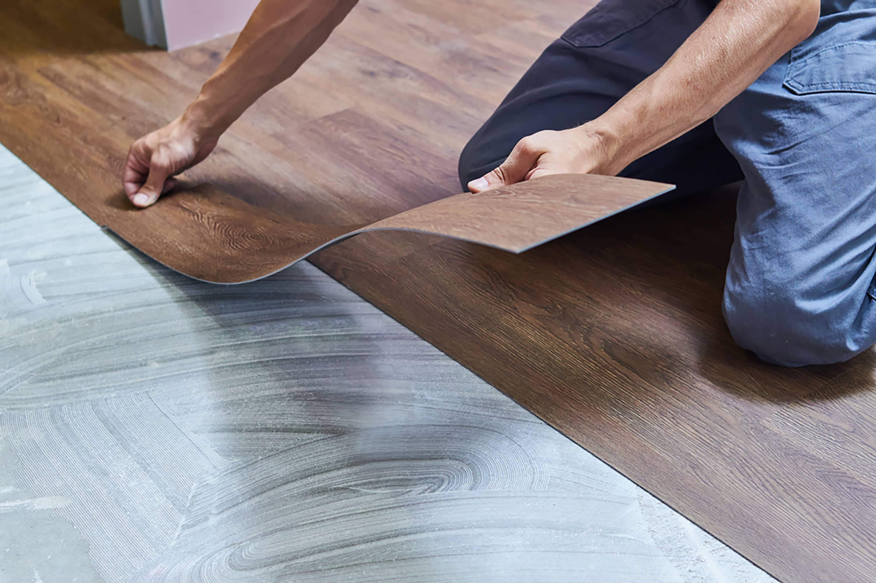 Vinyl Plank vs. Vinyl Sheet Flooring: Which is Right for You? – Word of  Mouth Floors