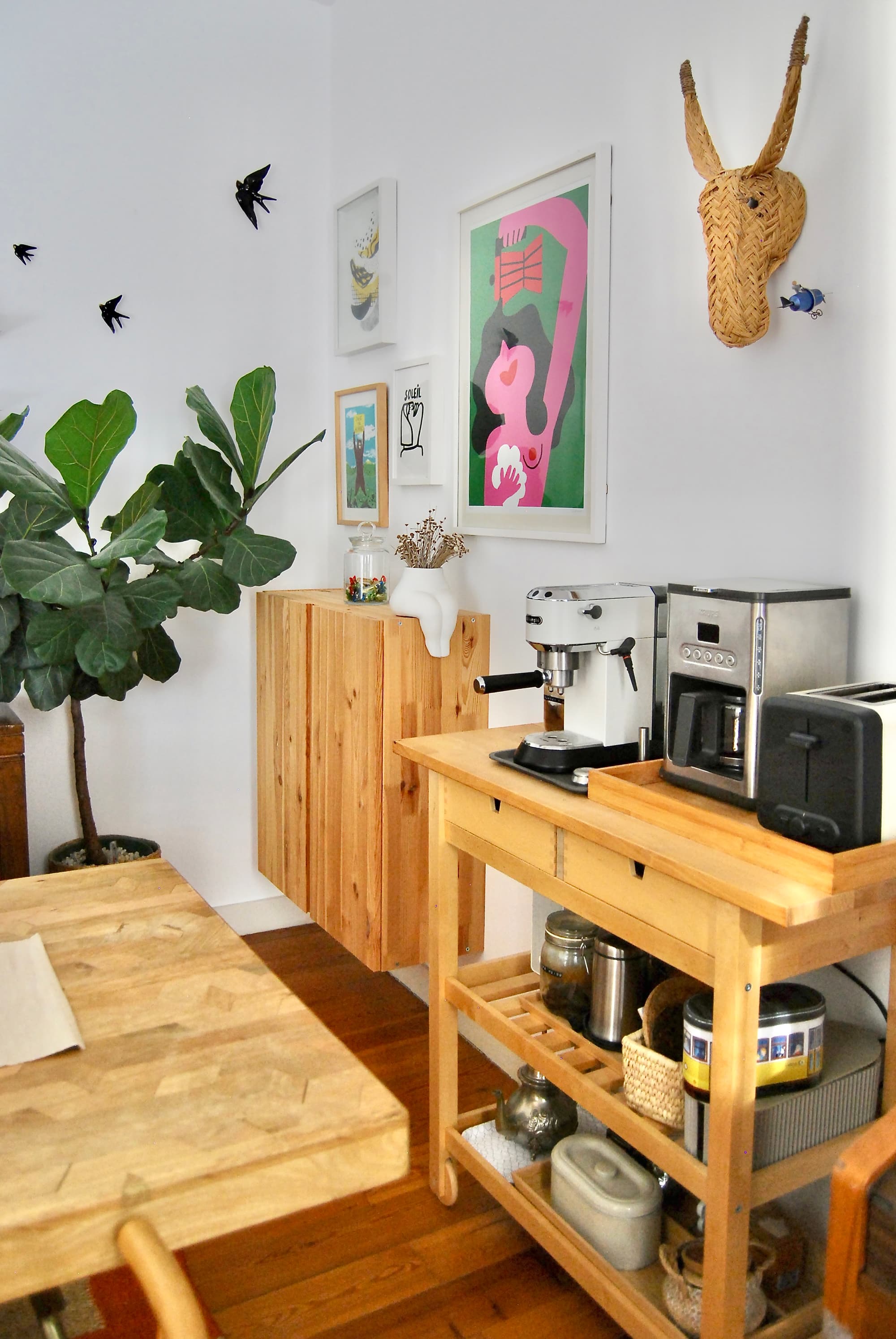 13 Smart, Small-Space Coffee Bar Ideas That Don't Sacrifice Style