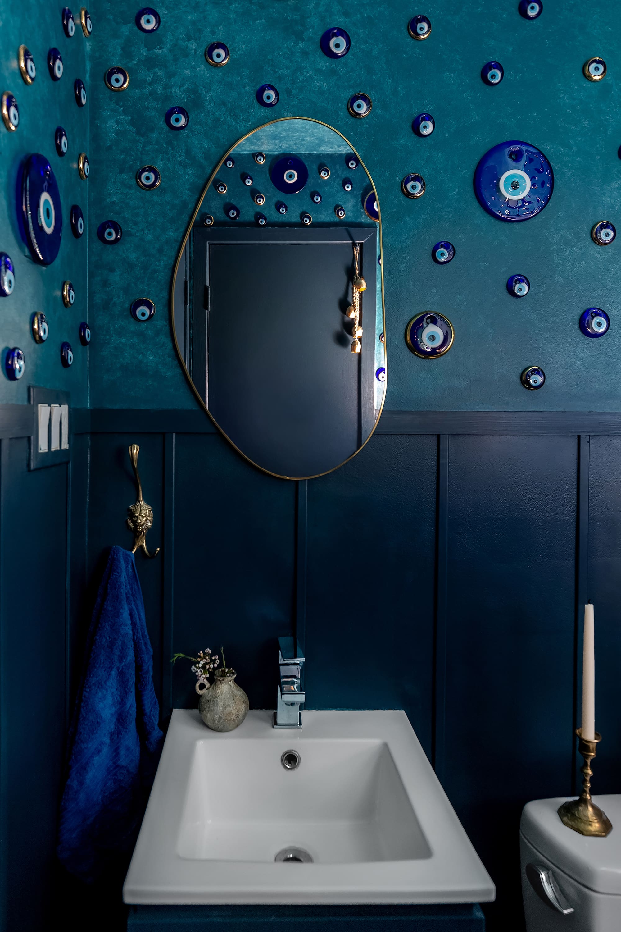 50+ Blue Bathroom Ideas That Are Soothing and Spa-Like | Apartment Therapy, image size:2000x3000