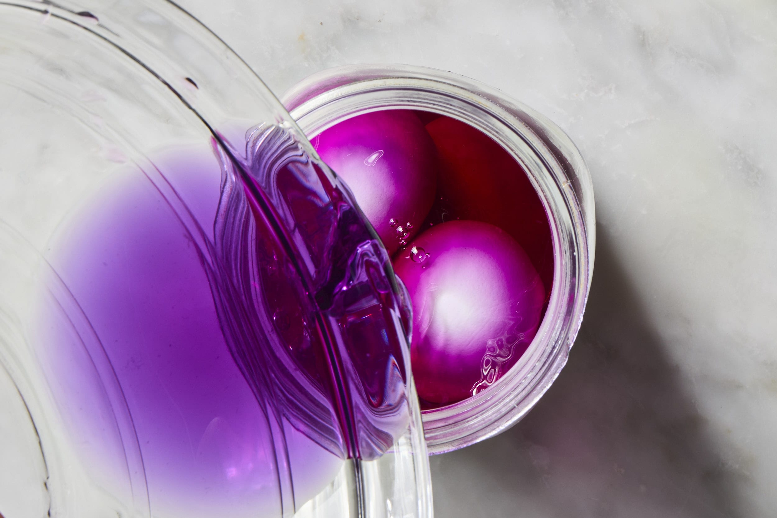 How to Make Natural Easter Egg Dye (Photos & Instructions)