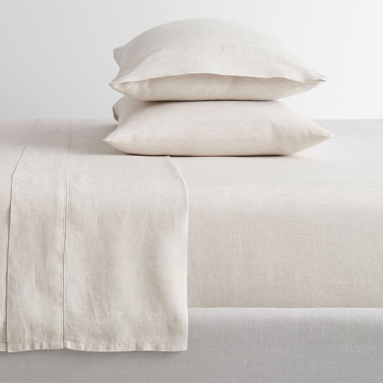 Pottery Barn Belgian deals Flax Linen Queen Sheet Set