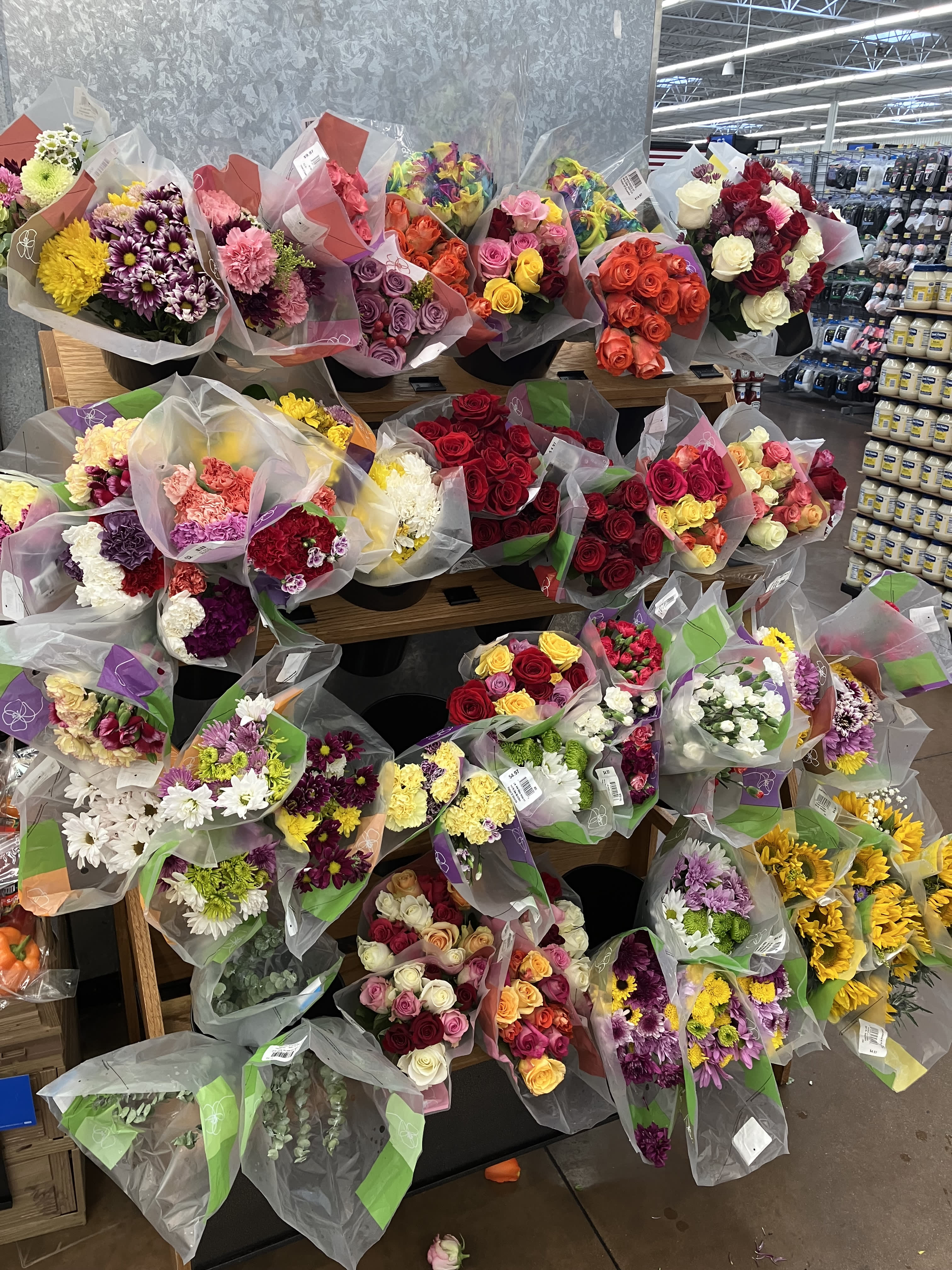 Buying flowers near me discount