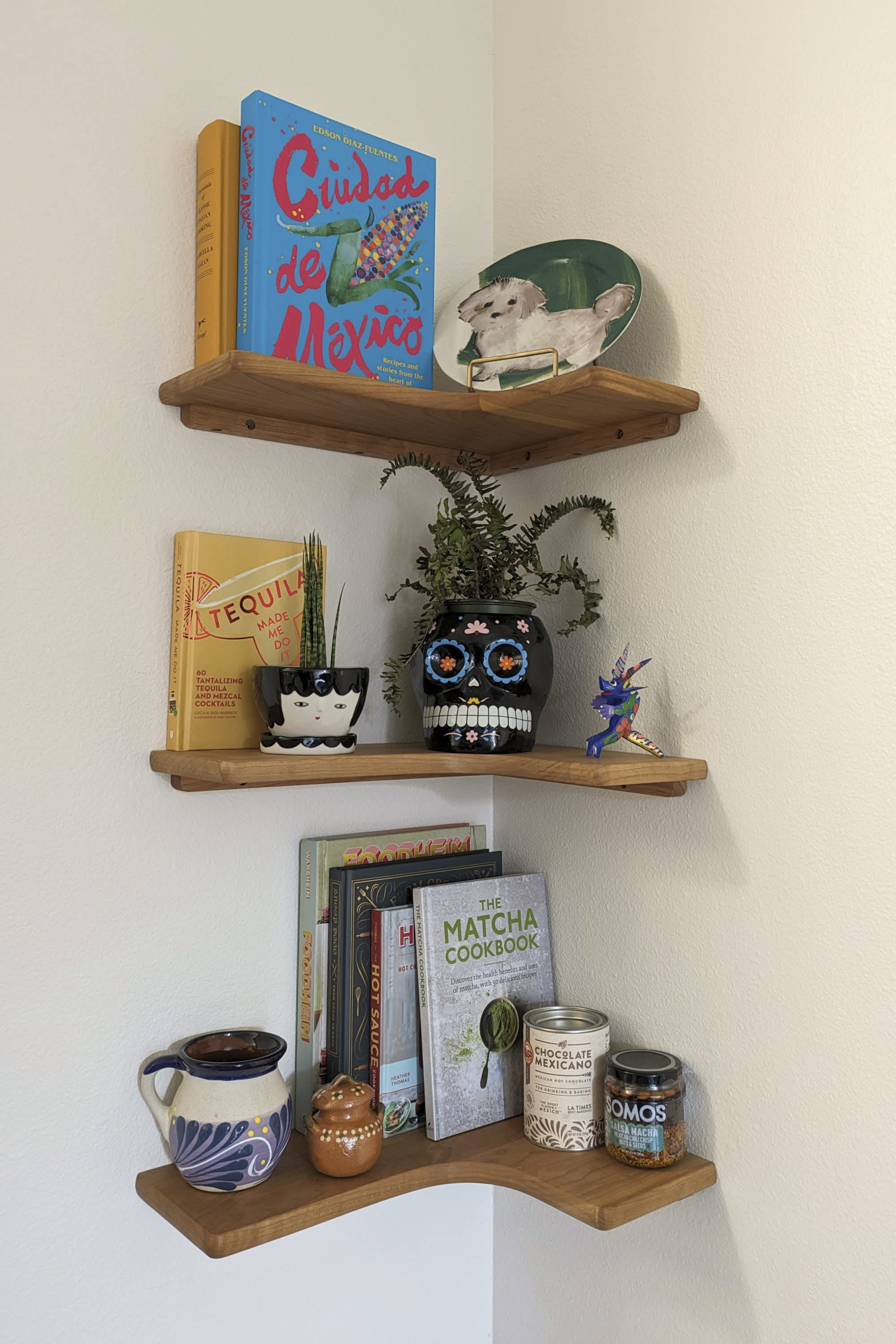 Floating Shelves Corner Ideas