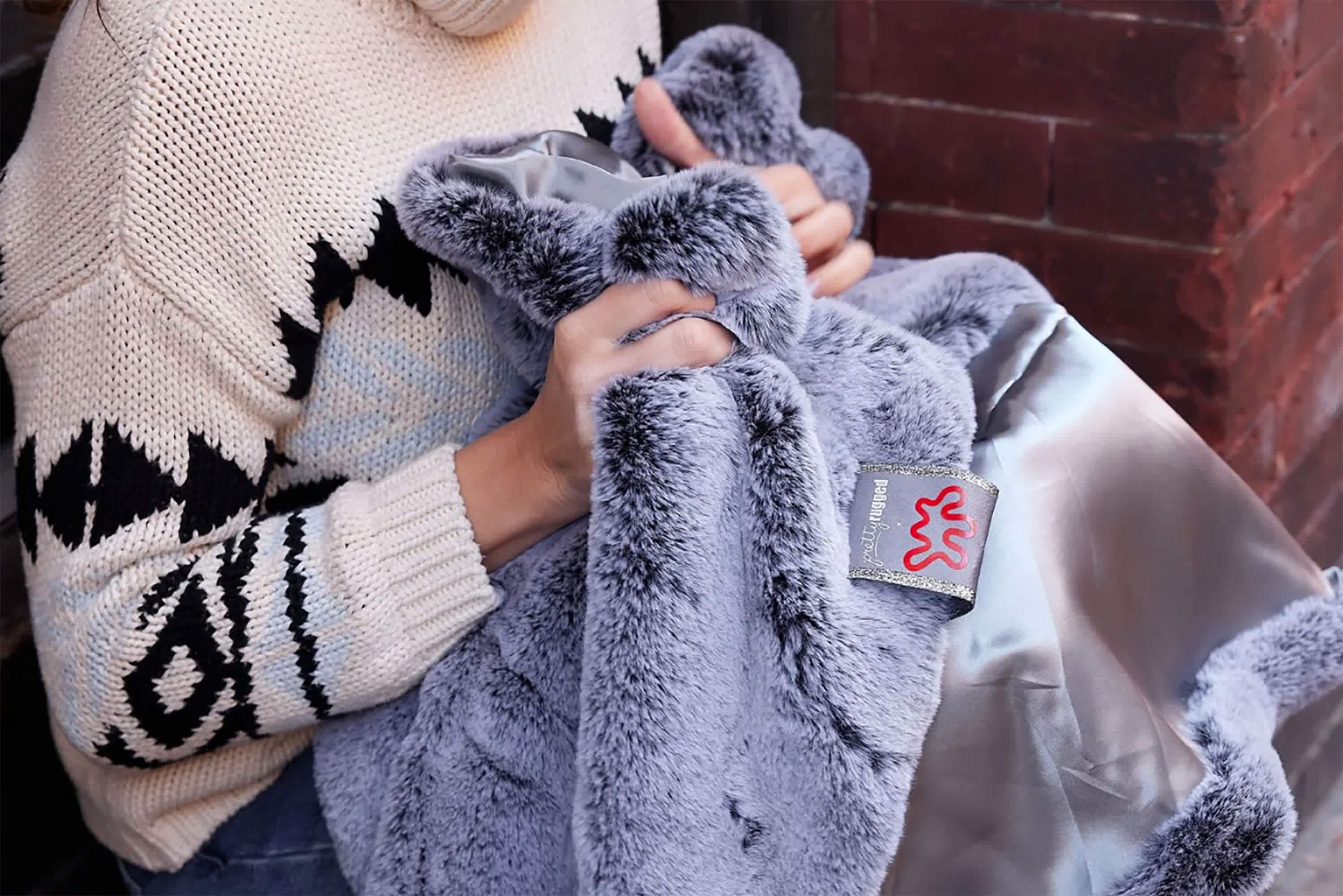 Shop Apartment Therapy's New Outdoor Blanket With Pretty Rugged