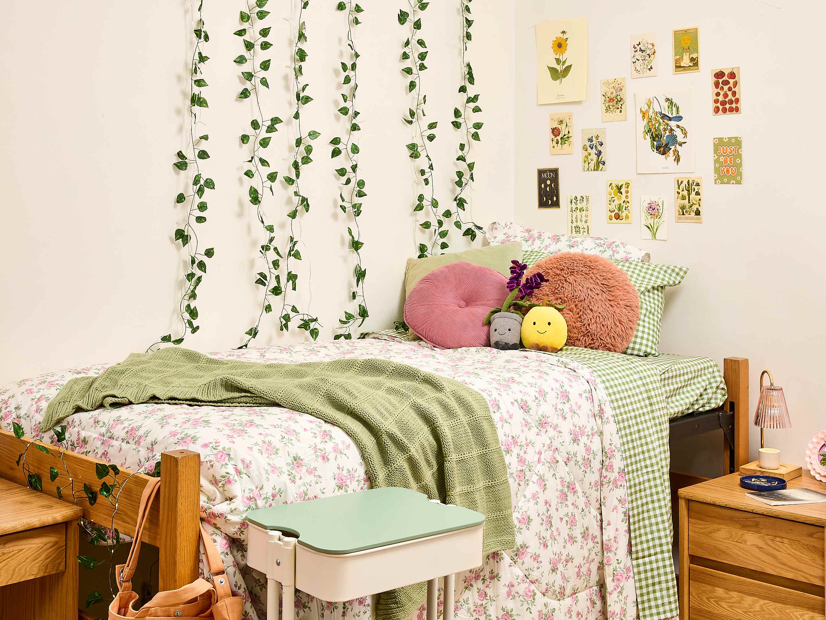 Dorm Decor For Every Style Dorm Therapy
