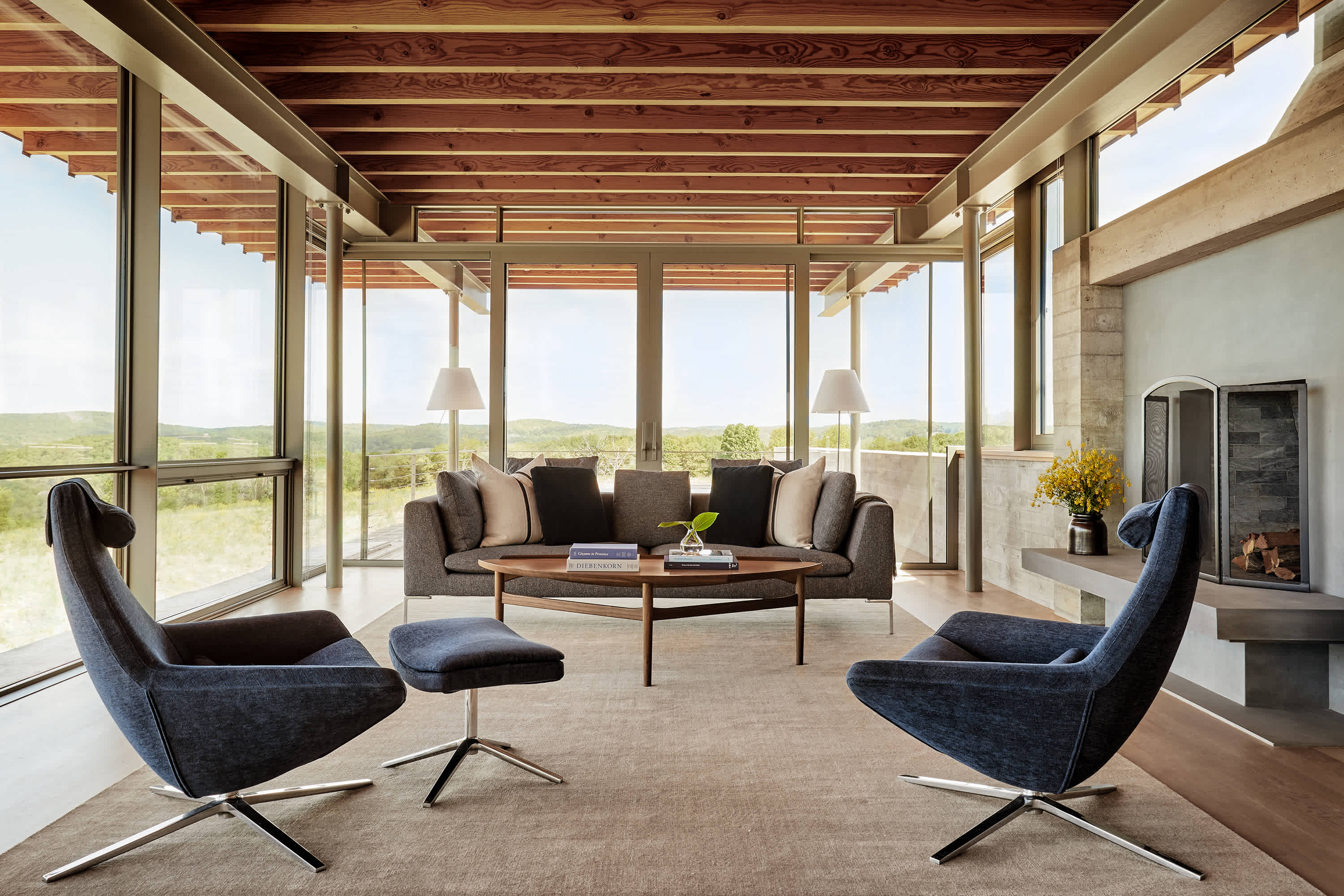 8 Curtain & Shade Trends to Make Every Room Warm & Welcoming | Apartment  Therapy