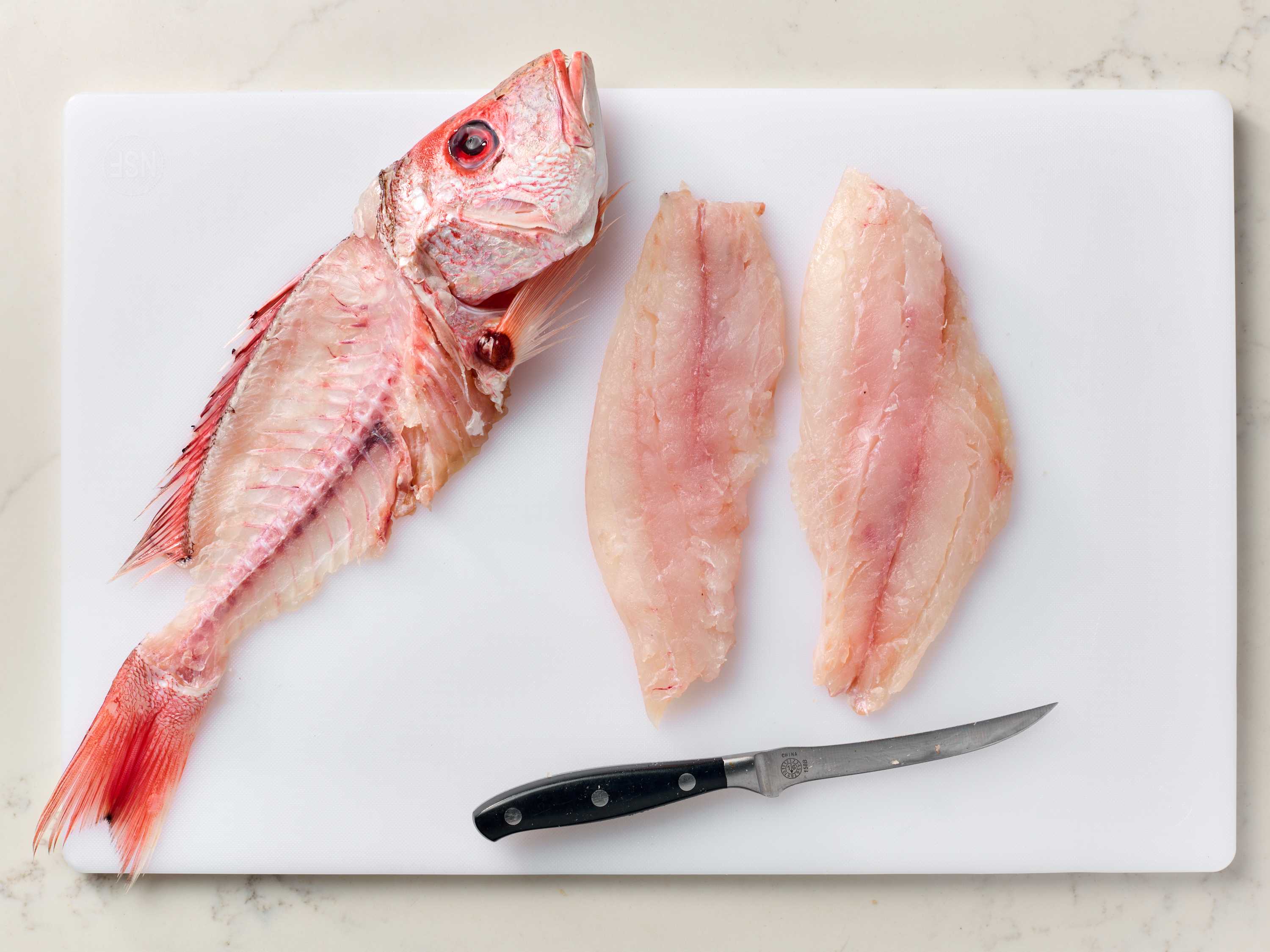https://cdn.apartmenttherapy.info/image/upload/v1747679399/tk/photo/2025/05-2025/2025-05-how-to-filet-a-fish/how-to-filet-a-fish-557.jpg