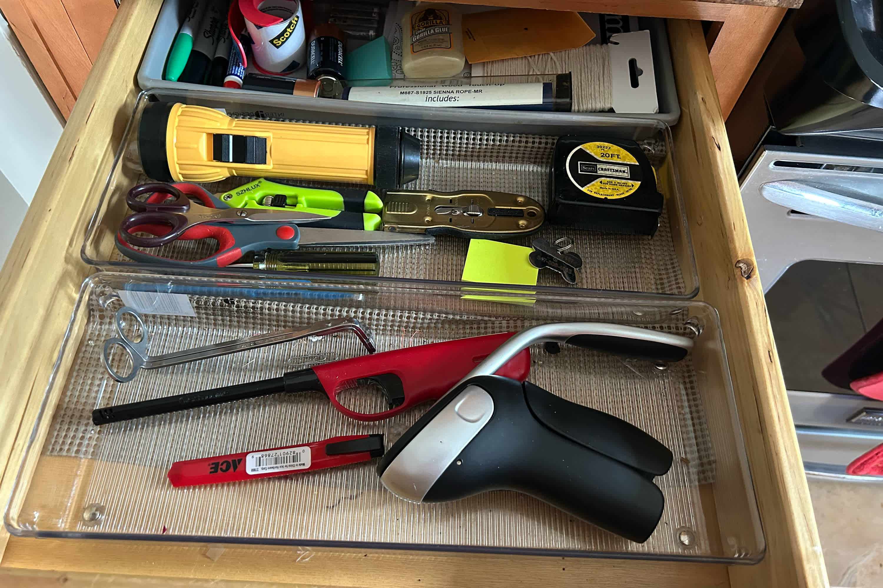How to Organize a Kitchen Junk Drawer: Expert Tips