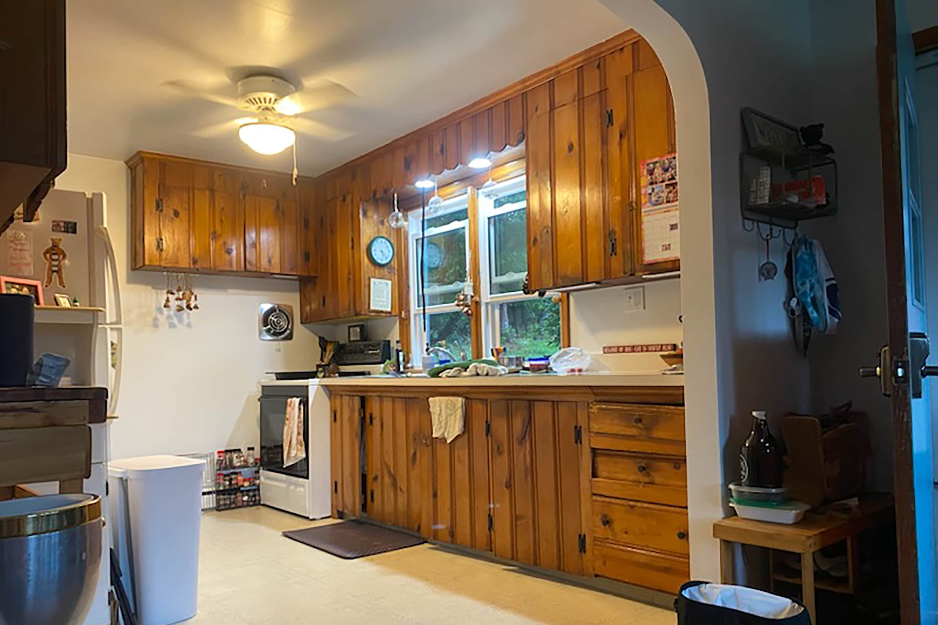 A 1956 “Knotty Pine” Kitchen Gets a Charming $2,460 Makeover | Apartment  Therapy, image size:3000x2000