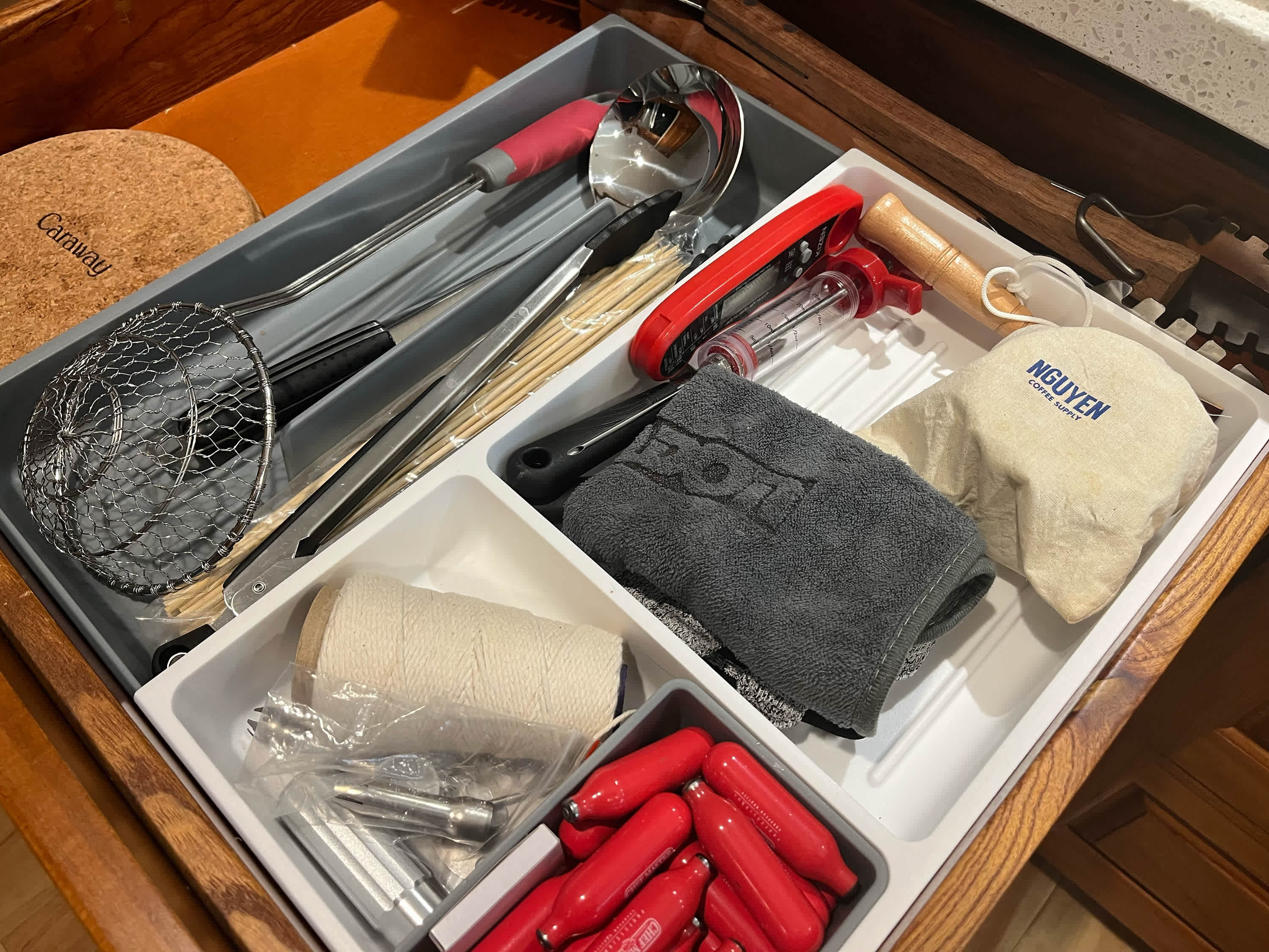 How to Organize Utensils Drawer in Kitchen: Easy & Effective Tips