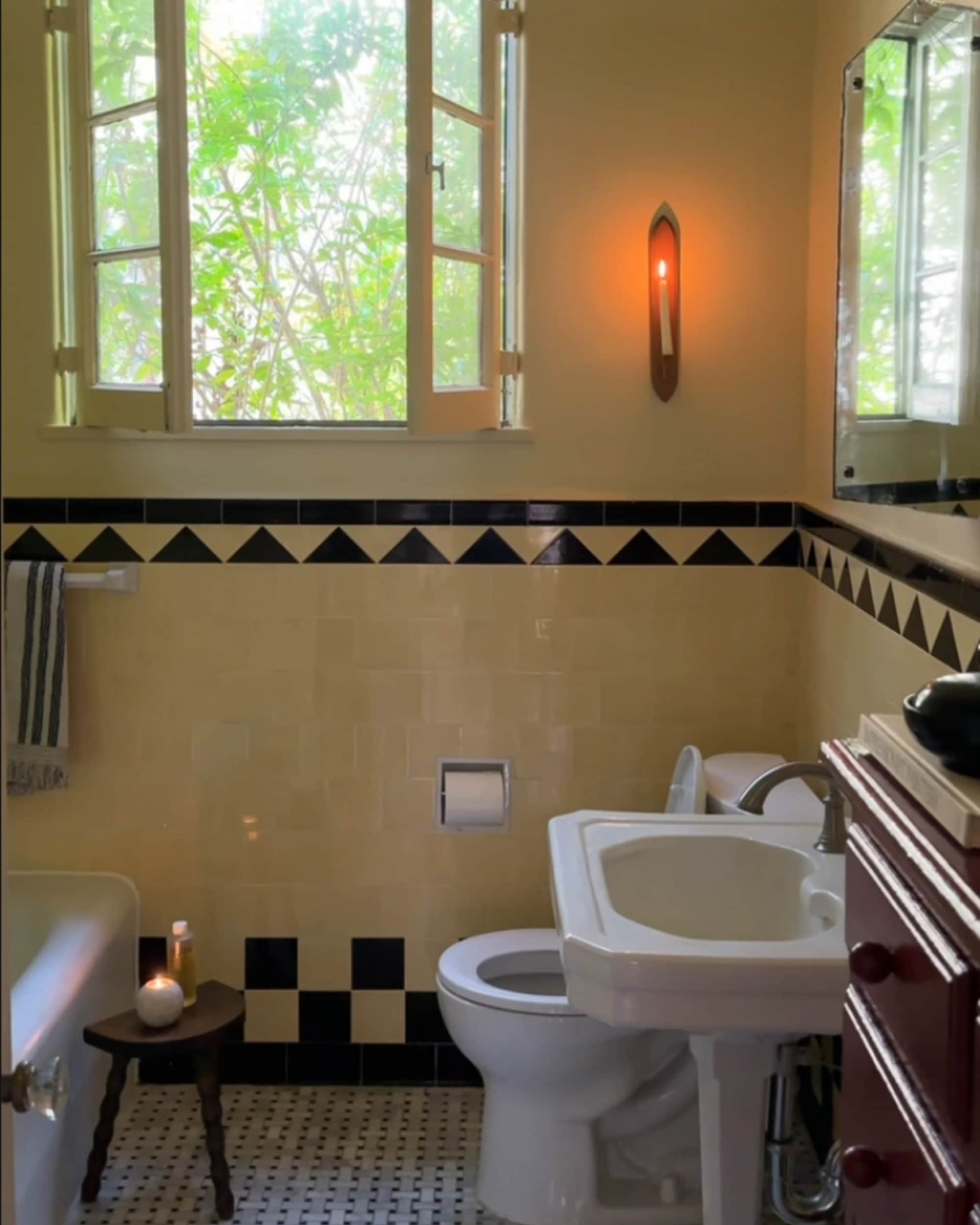 This Bathroom's Butter Yellow Redo Makes Its Tile the Star | Apartment  Therapy, image size:2000x2500