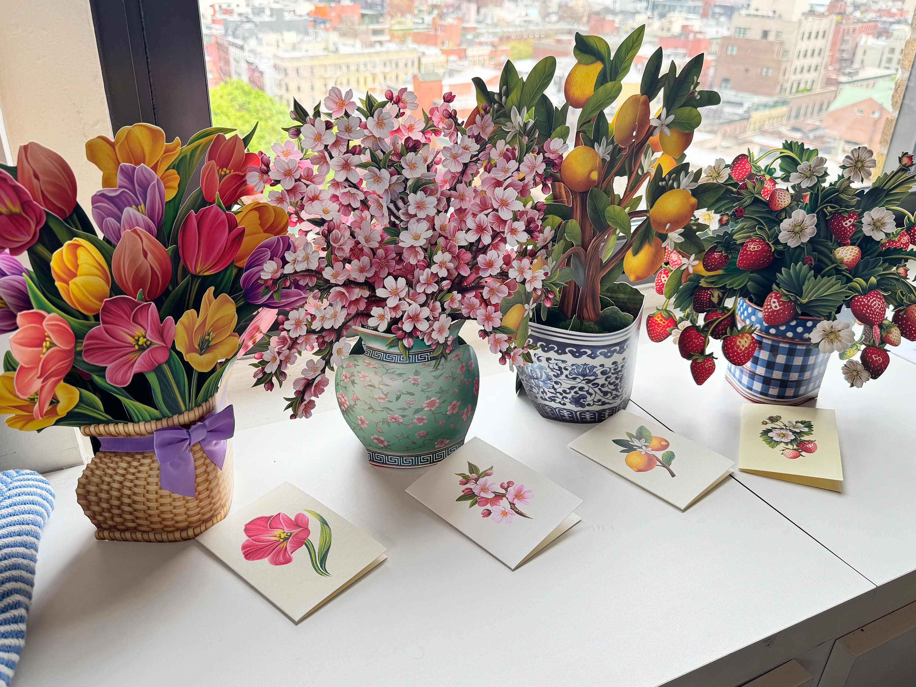 The Best Mother's Day Gift Is This FreshCut Paper Pop-Up Bouquet